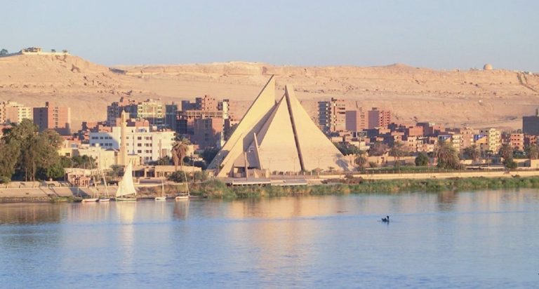 इजिप्टको मध्य प्रान्त मिन्यामा पुरातन युगका चिहानहरू फेला